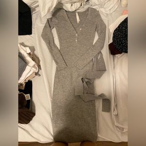 SOLD Babaton Henley dress